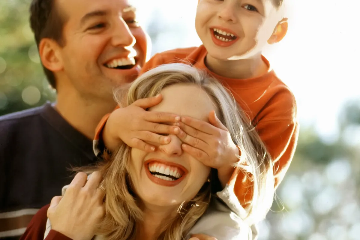 Polizze-Famiglia-convertito-da-png Home